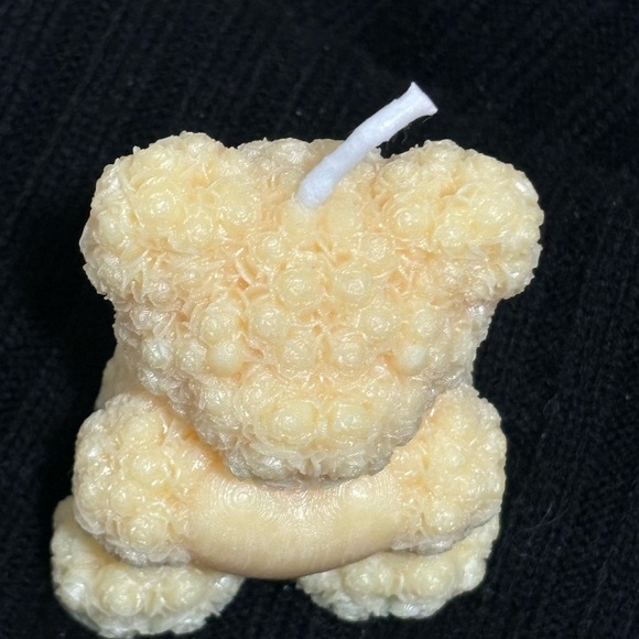 Teddy candle - Picture 3 of 3